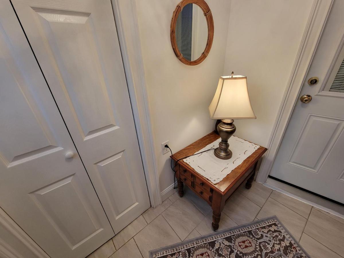 Comfy And Chic Boston Apartment! Free Parking Bagian luar foto