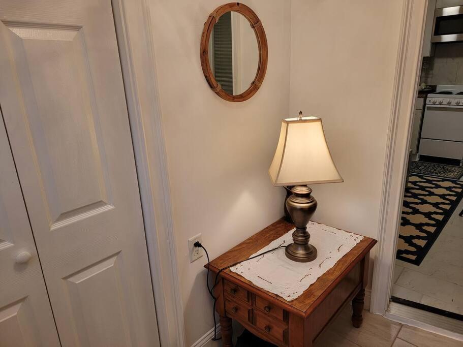 Comfy And Chic Boston Apartment! Free Parking Bagian luar foto