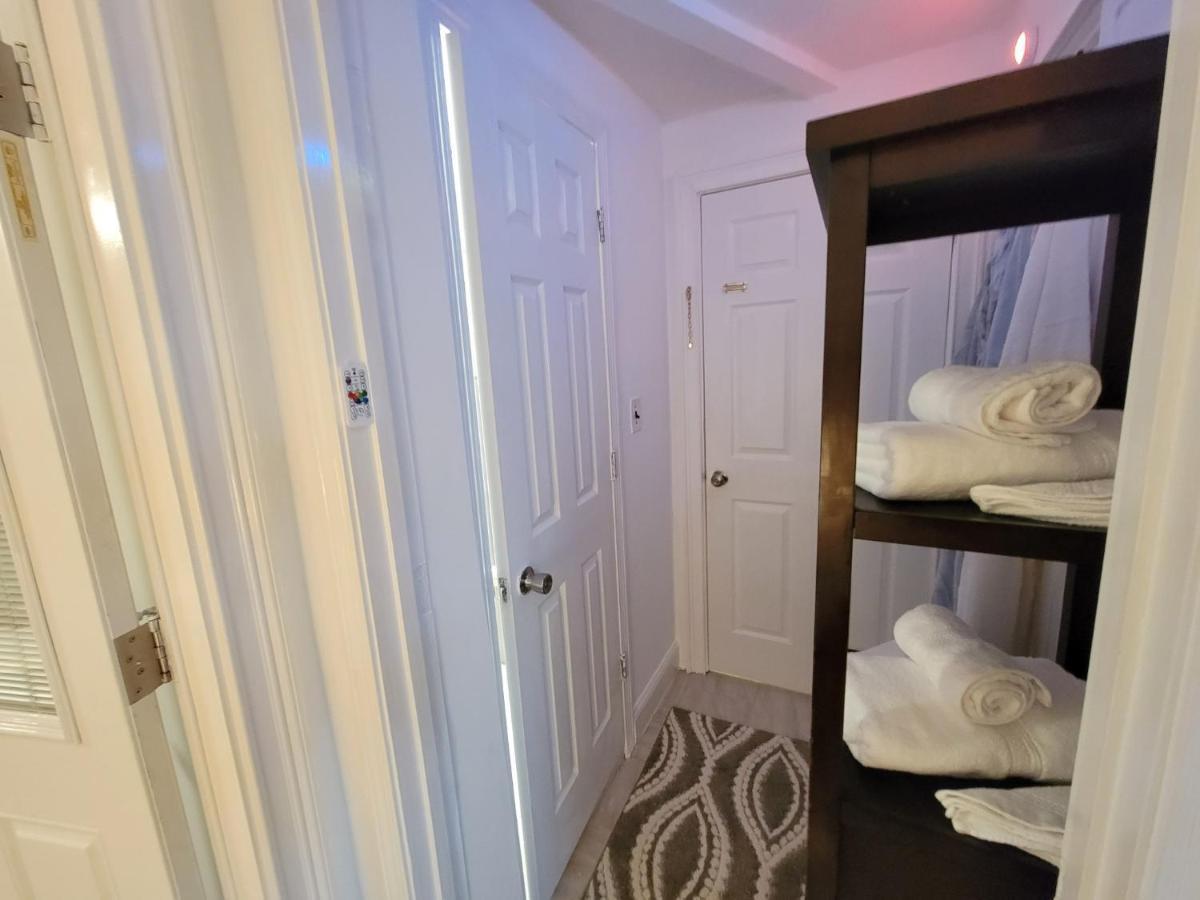 Comfy And Chic Boston Apartment! Free Parking Bagian luar foto